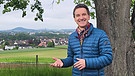 Florian Schrei, Moderator der Magazinsendung "Zwischen Spessart und Karwendel" im BR Fernsehen | Bild: BR/Kathrin Lindauer